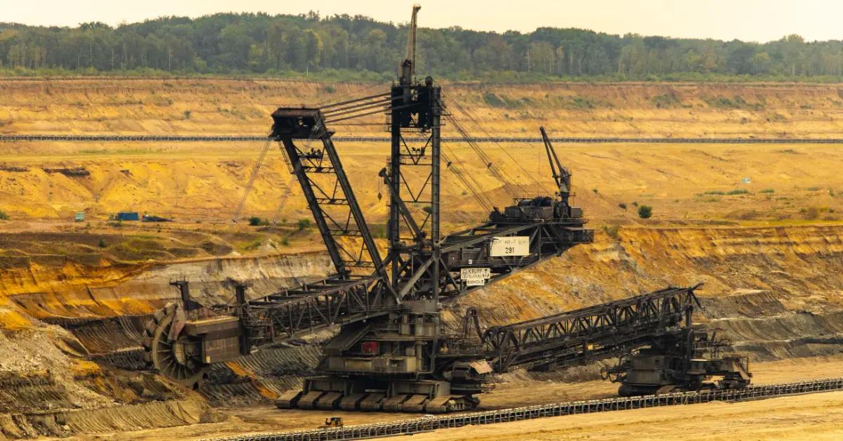 Производители горнодобывающей промышленности и минералов